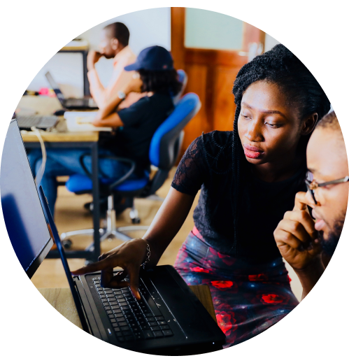 Leaders learn in community